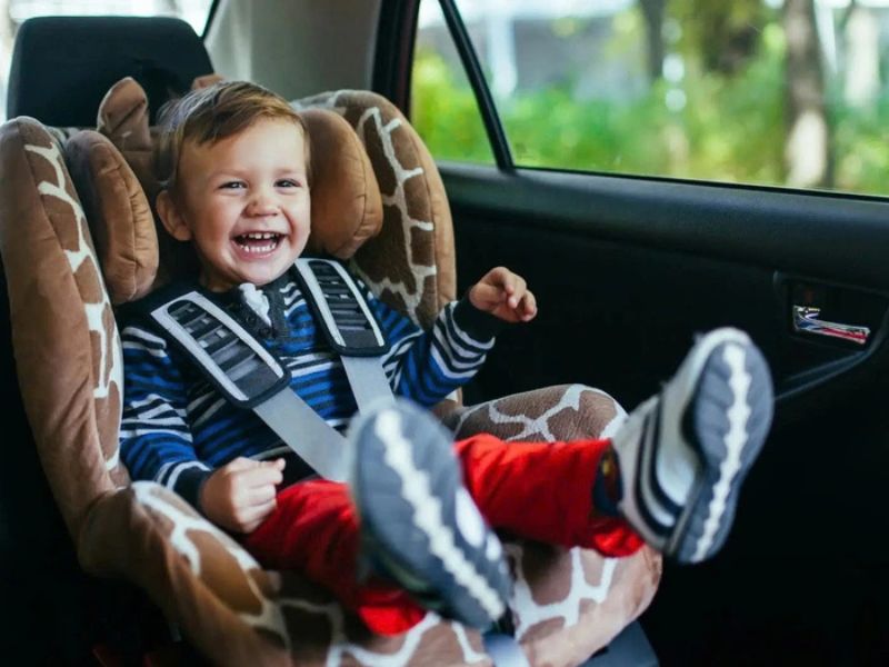 5 sai lầm phổ biến khi lựa chọn tiêu chuẩn an toàn ghế ngồi ô tô tại Việt Nam