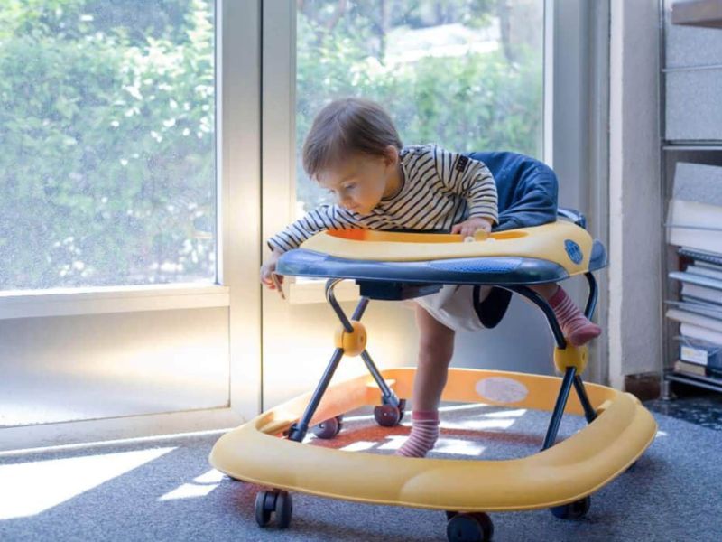 Các phương pháp thay thế an toàn giúp bé phát triển tối ưu