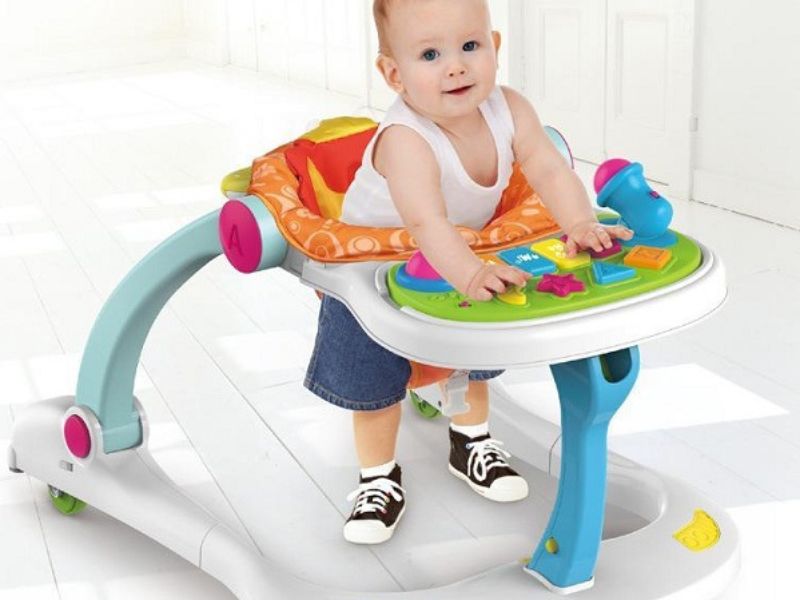 Rủi ro khi dùng xe tập đi sai thời điểm