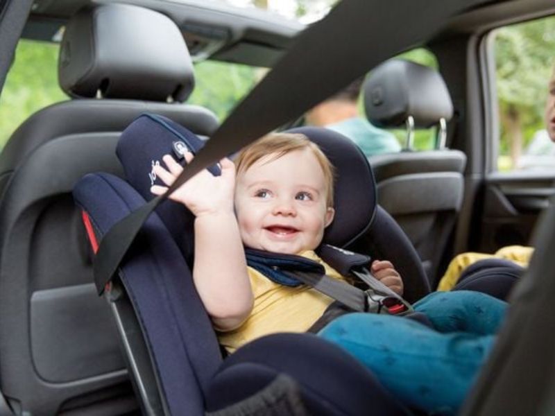 Điều chỉnh dây đai an toàn (Harness): Sai một ly, đi một dặm